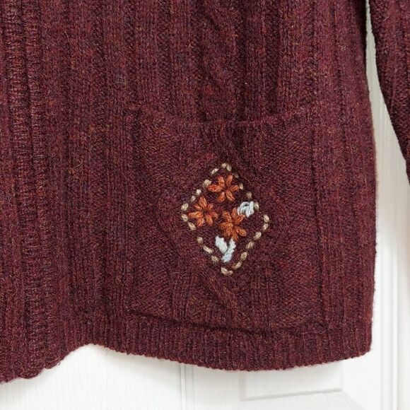 Woolrich Burgundy Embroidered Full Zip Sweater M - Picture 3 of 9